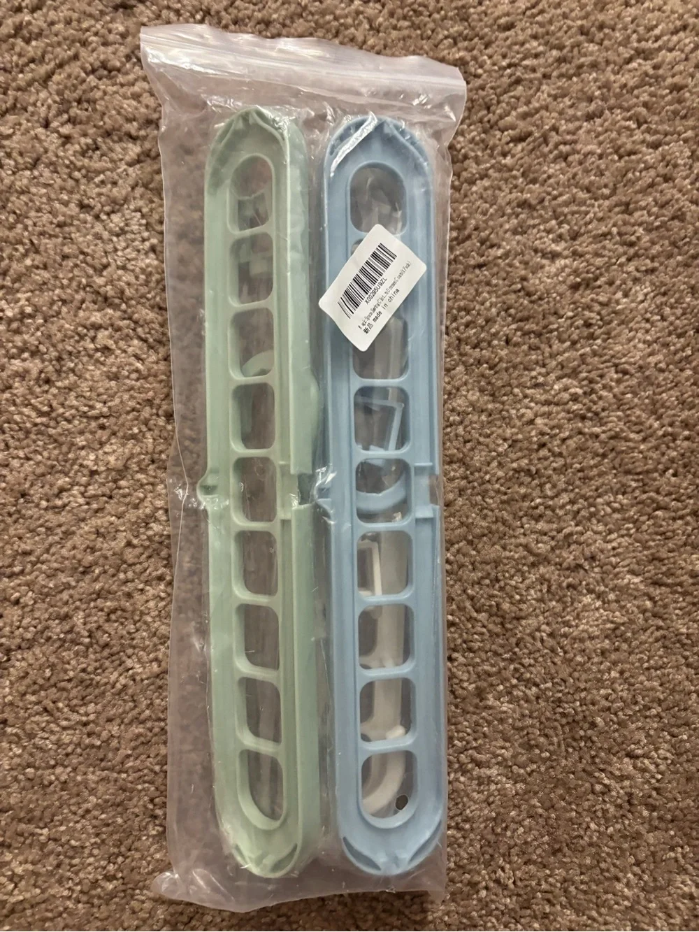 Set of 3 Plastic Hanging Closet Organizers in Mint Green & Light Blue